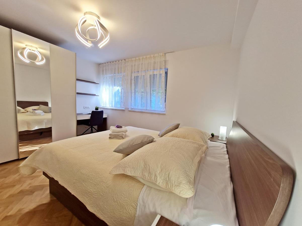 Split City Apartment Rosemary المظهر الخارجي الصورة