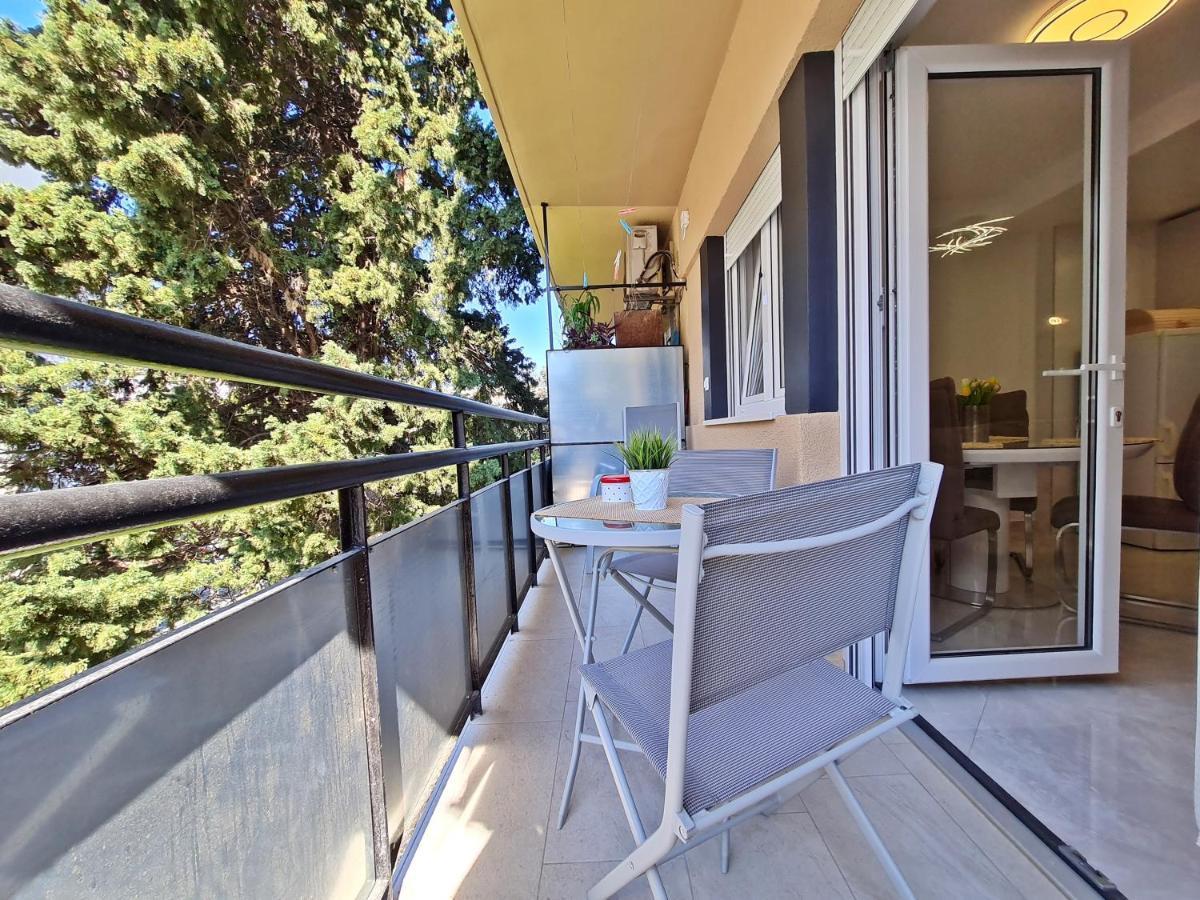 Split City Apartment Rosemary المظهر الخارجي الصورة
