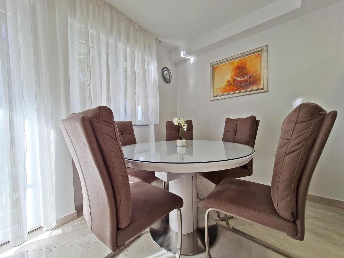 Split City Apartment Rosemary المظهر الخارجي الصورة