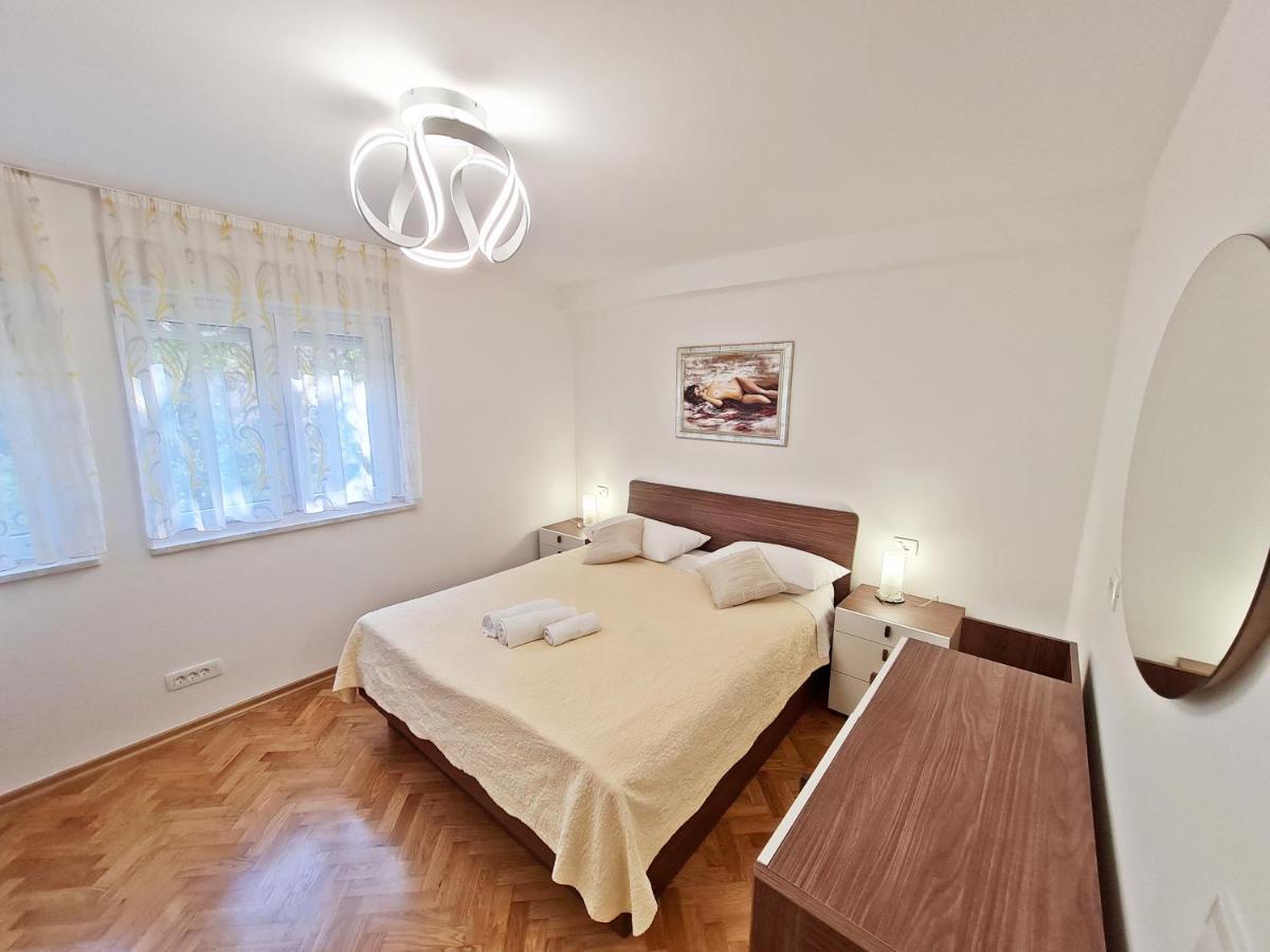 Split City Apartment Rosemary المظهر الخارجي الصورة