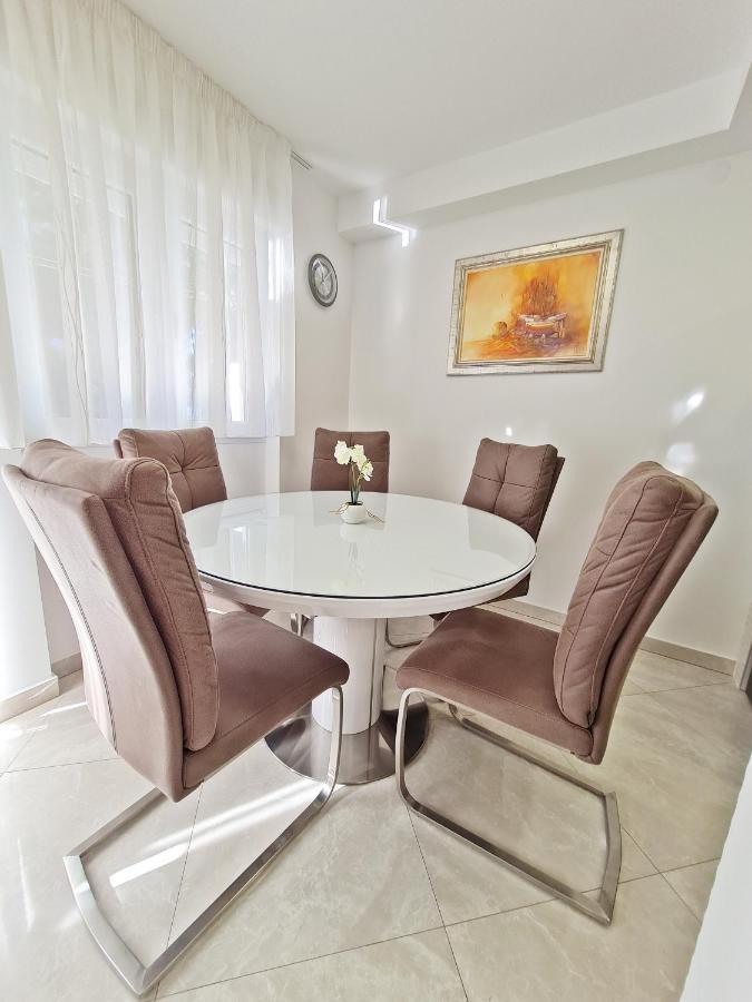 Split City Apartment Rosemary المظهر الخارجي الصورة